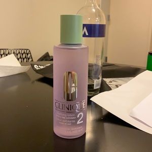 Clinique clarifying lotion